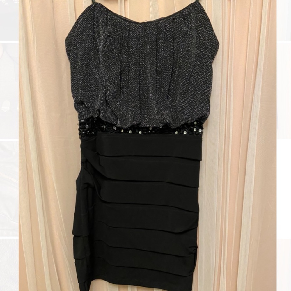 Strapless Formal Dress